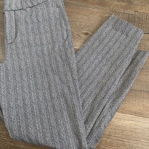 Old Navy High Waist Pixie